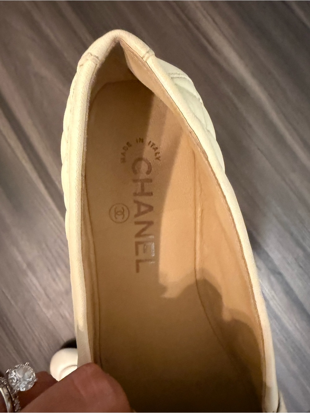 Chanel Lambskin Quilted Chain CC Loafers – Size 37 / 7 - Picture 5 of 7